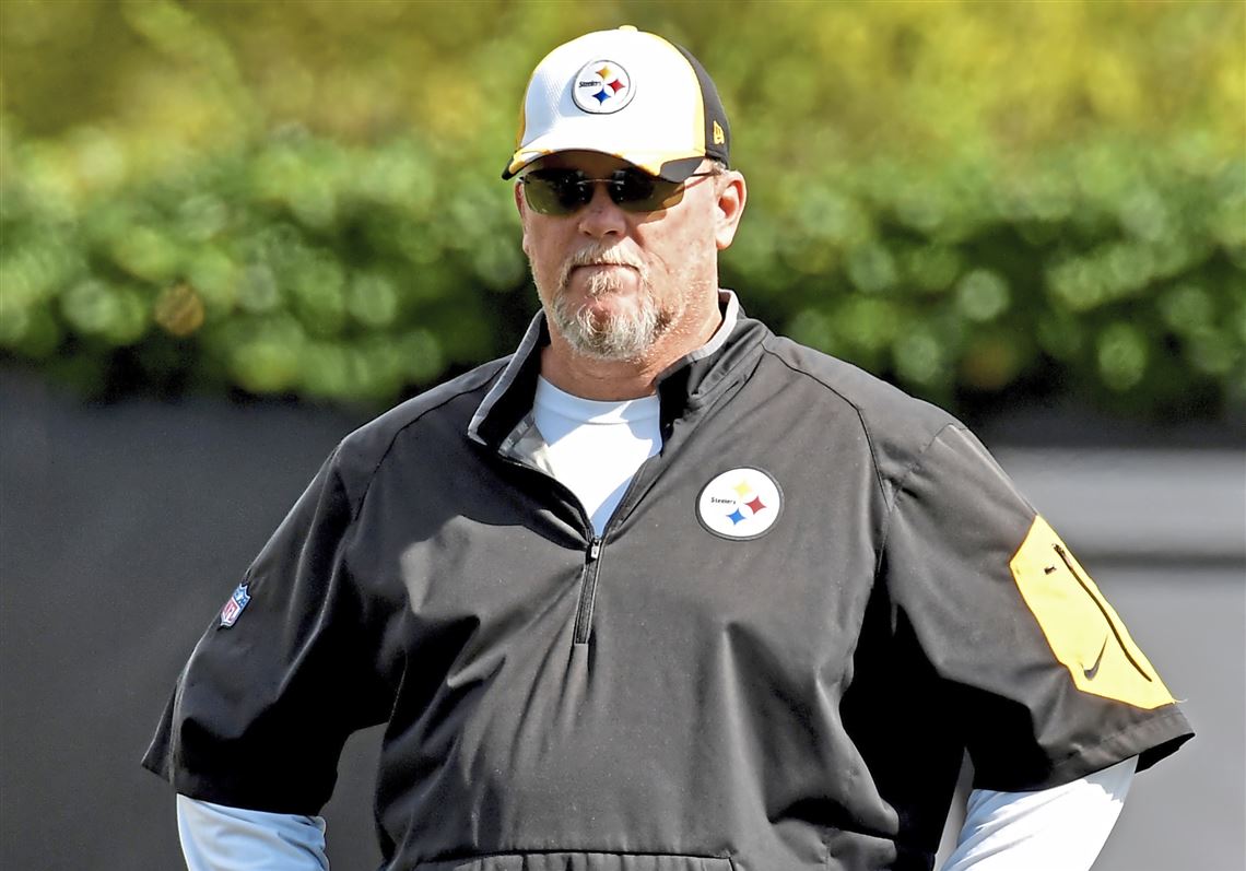 Steelers part ways with offensive coordinator Randy Fichtner, 2