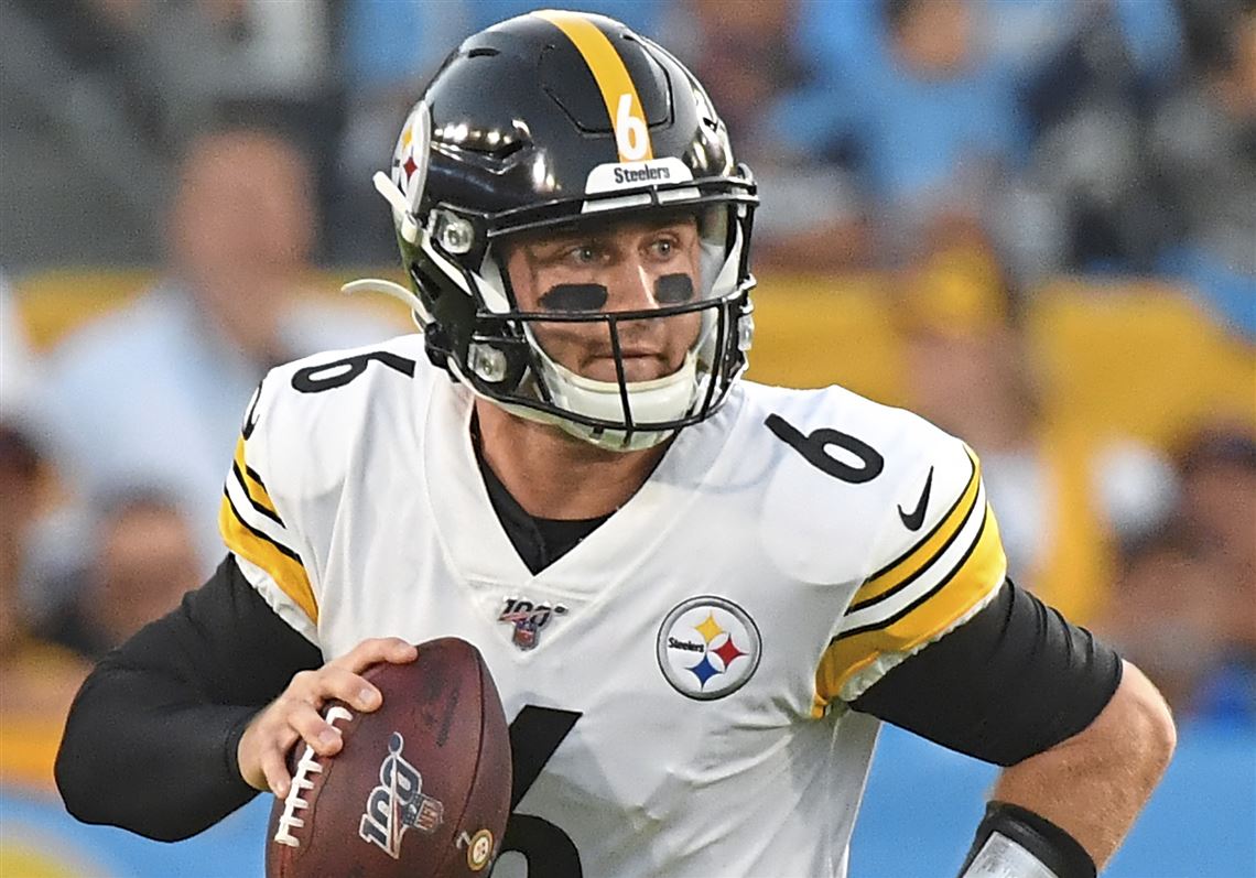 Steelers' Conner scores 2 TDs, Hodges wins first start