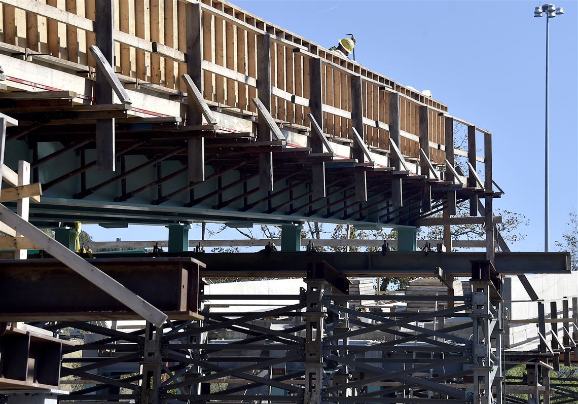 Shaler Street Bridge opened to traffic