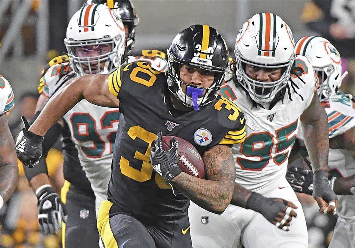 James Conner runs for season-high 145 yards on Monday Night