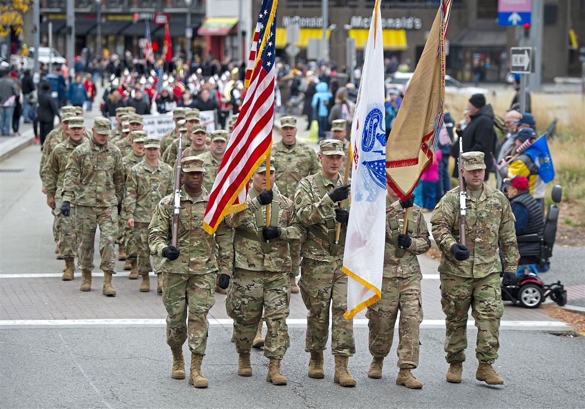 Honoring The Brave Hundreds Celebrate 100th Annual Veterans Day Parade Downtown Pittsburgh Post Gazette