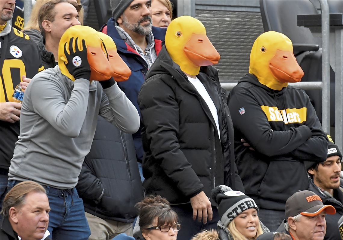 Steelers fans invade Cardinals home game at State Farm Stadium