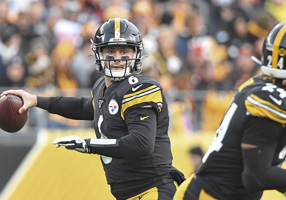 What to Know About Steelers' Quarterback Devlin Hodges