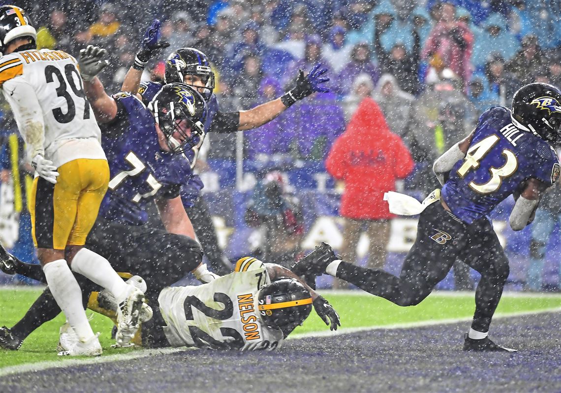 Steelers season ends after falling to Ravens 28-10