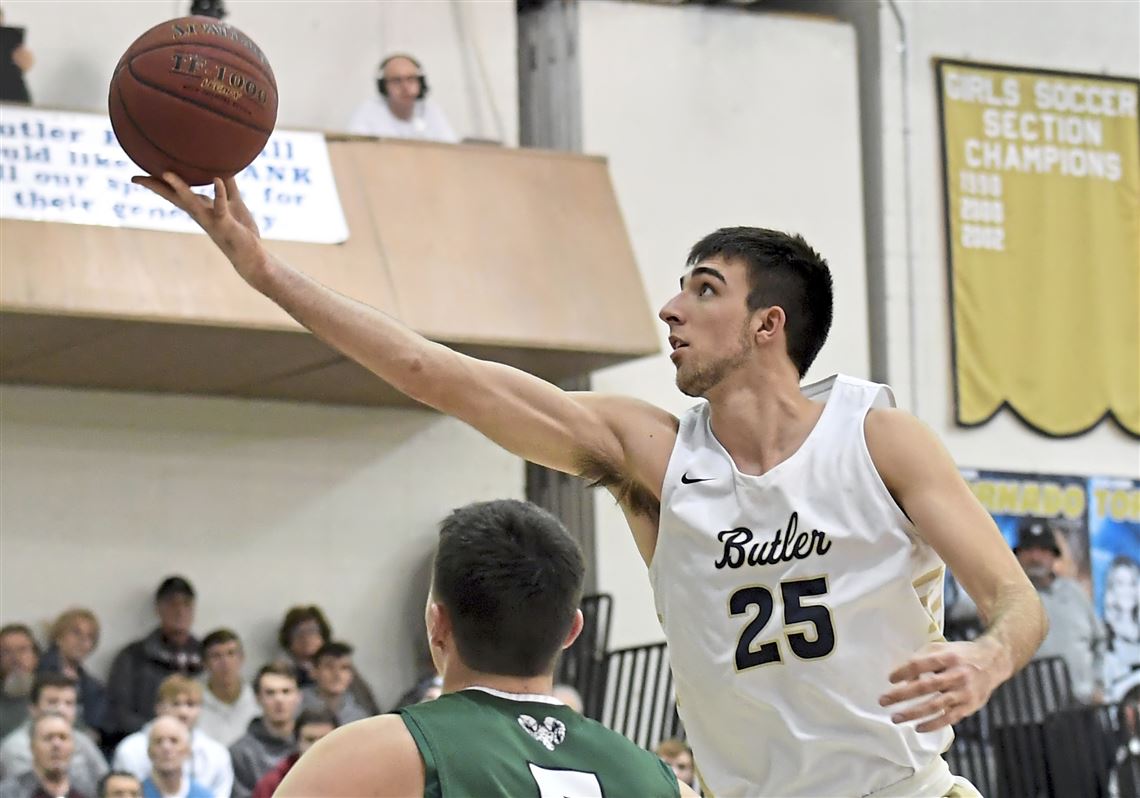 Murphy High School player makes sensational buzzer beater