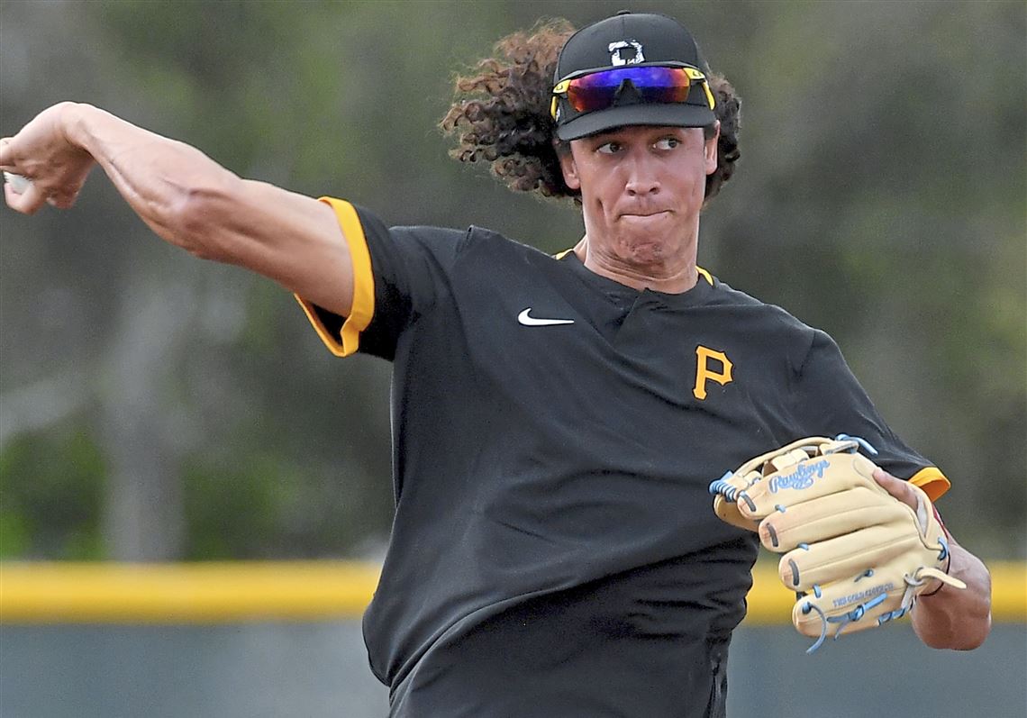 Breaking down the best baseball movies with the Pirates' Cole Tucker