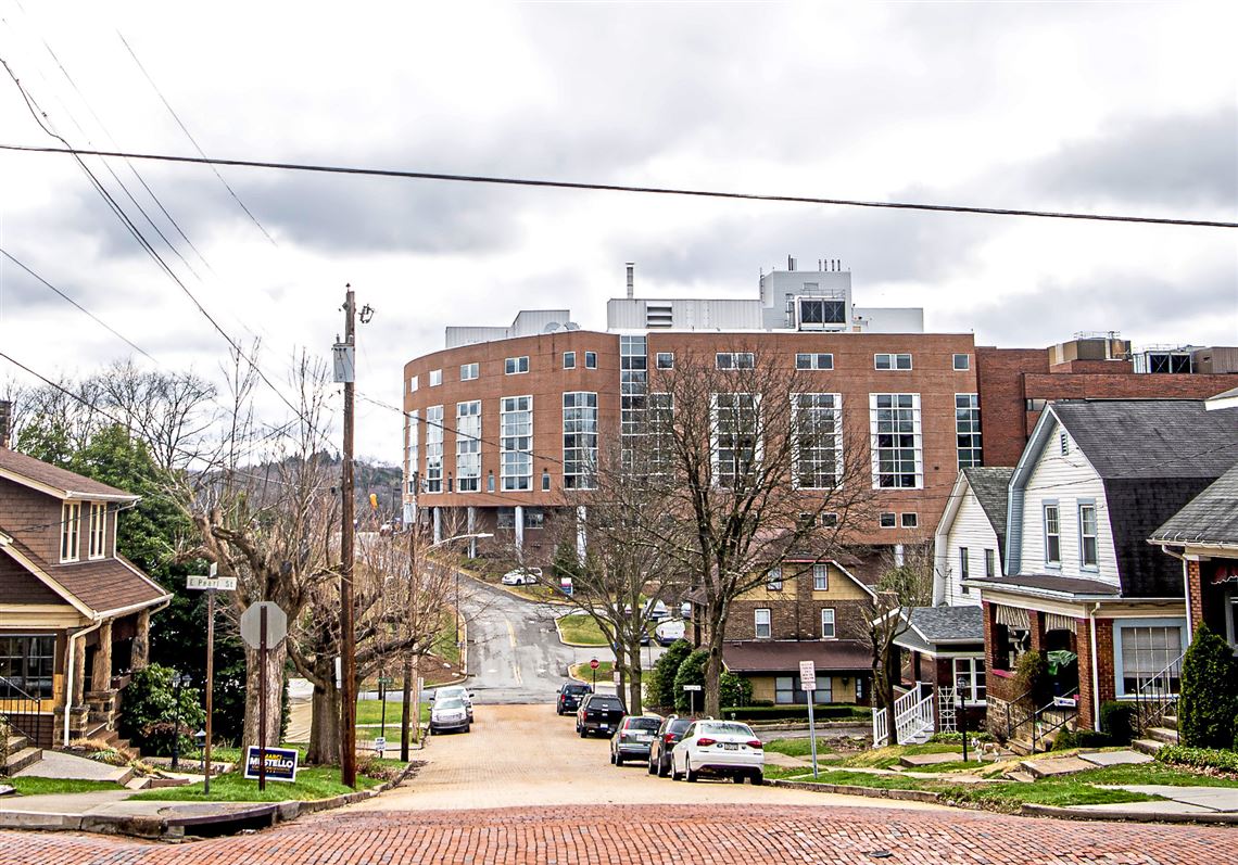 Financial outlook improves for Pittsburgh area health system