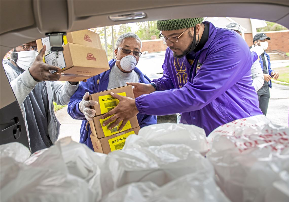 Pittsburgh s Omega Psi Phi alumni holding food drives helping