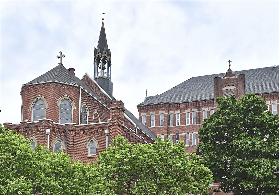 Duquesne University suspends Greek Life for rest of fall semester 