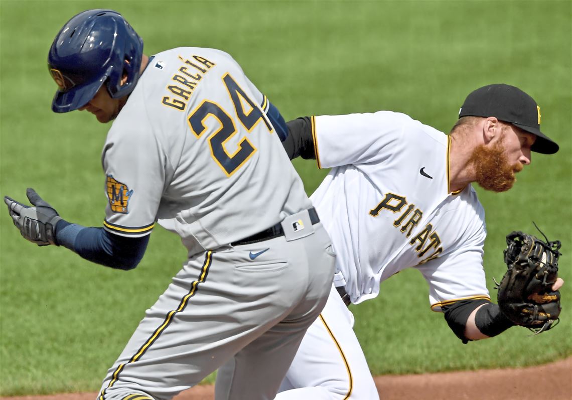 Pirates' Colin Moran, Kevin Newman leave Sunday's game with injuries