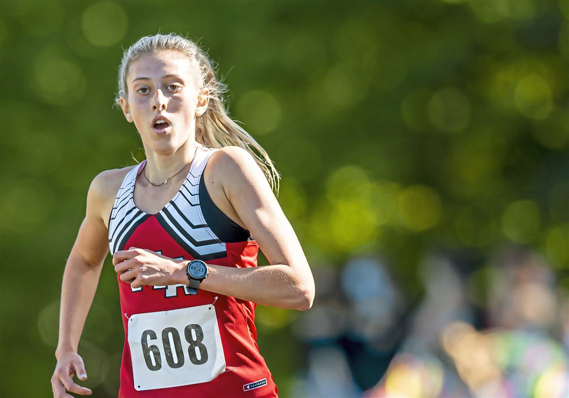 Moon's Mia Cochran makes history with PIAA cross country championship ...