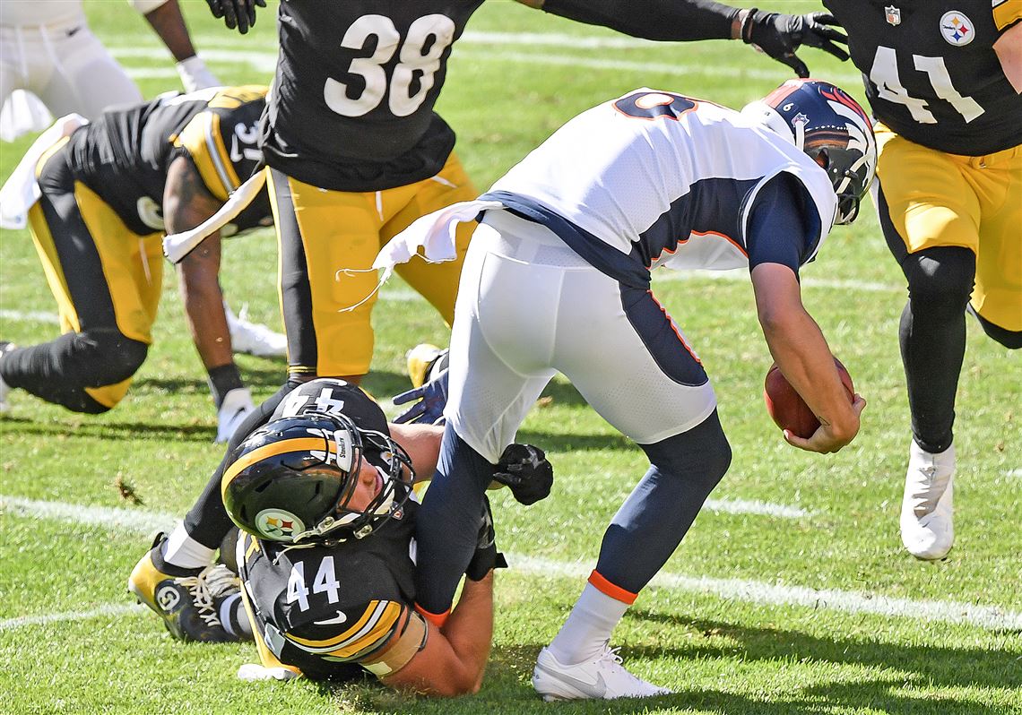 Steelers cornerback Mike Hilton and fullback Derek Watt