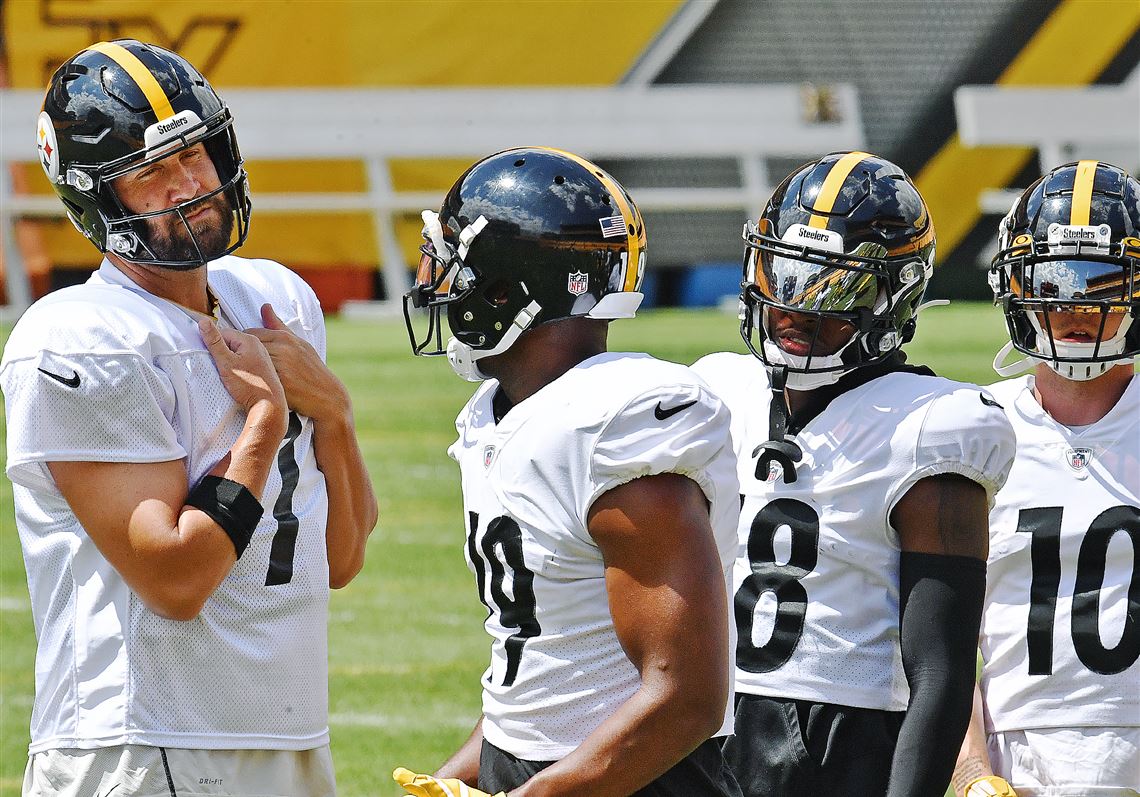 Around the AFC North: Ben Roethlisberger Having Fun Working With