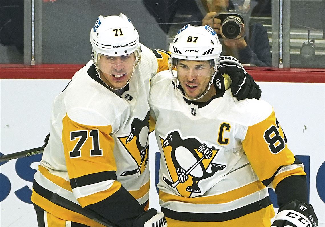Sidney Crosby leads Penguins over Flyers in Stadium Series game - The  Boston Globe