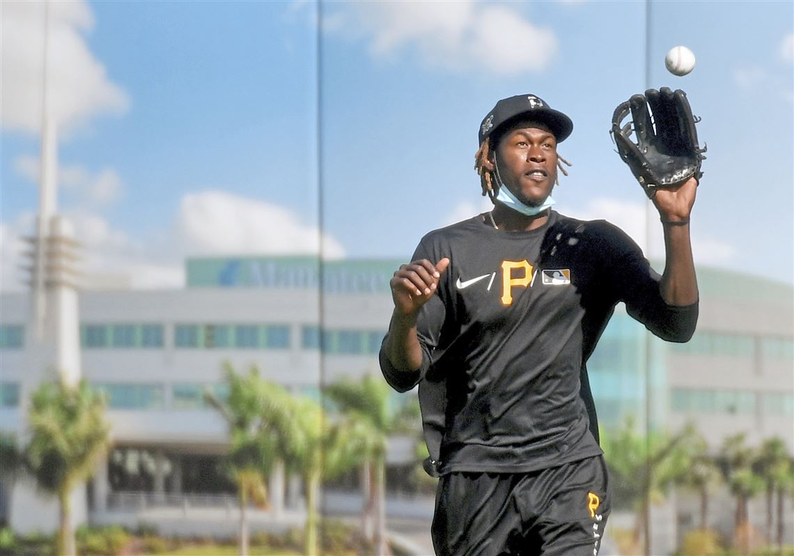 Pirates GM on keeping SS Oneil Cruz in minors: 'That's the right