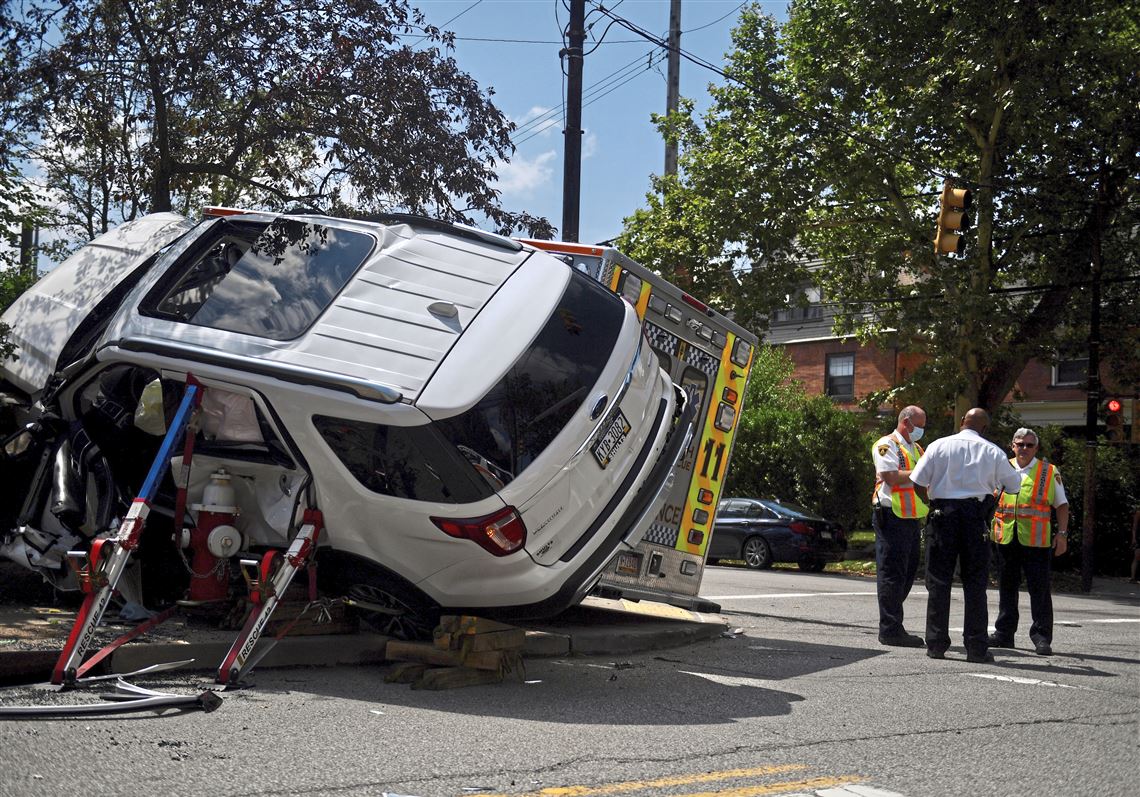 Three injured after city medic unit collides with vehicle in Shadyside ...