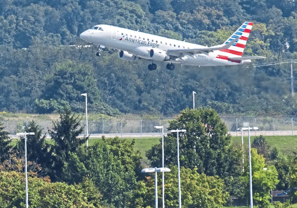 Big bonuses for Pittsburgh International Airport execs are 