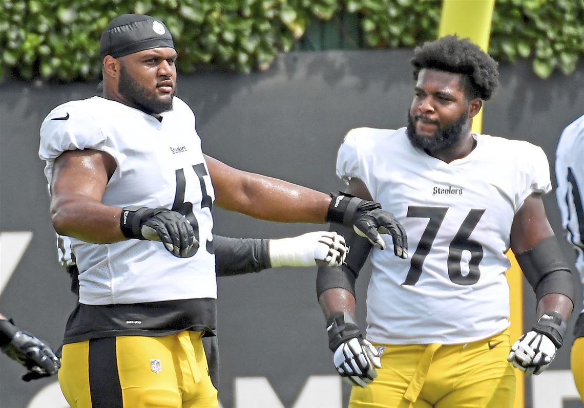 Steelers 2022 Exit Interviews: Dan Moore Jr. and Jesse Davis