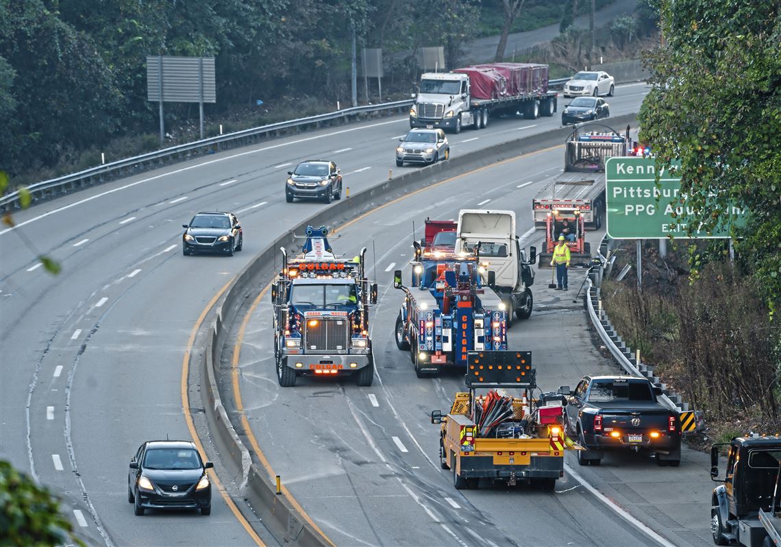 Traffic Parkway East Inbound Completely Reopened Hours After Tractor Trailer Overturns 8882