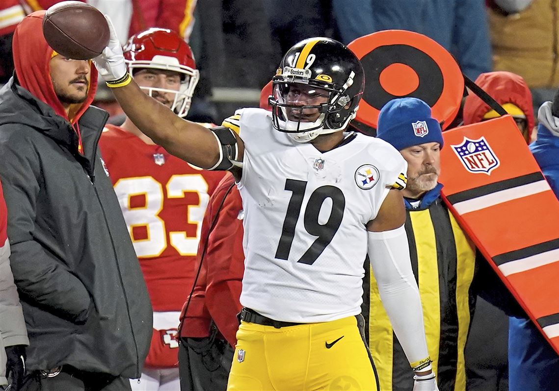 Steelers find comfort, stability in keeping QB room together, Football