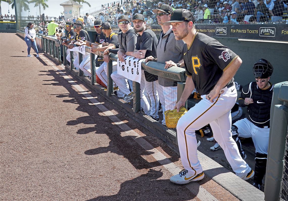 Watch: Fort Myers native Daniel Vogelbach comes home for spring training