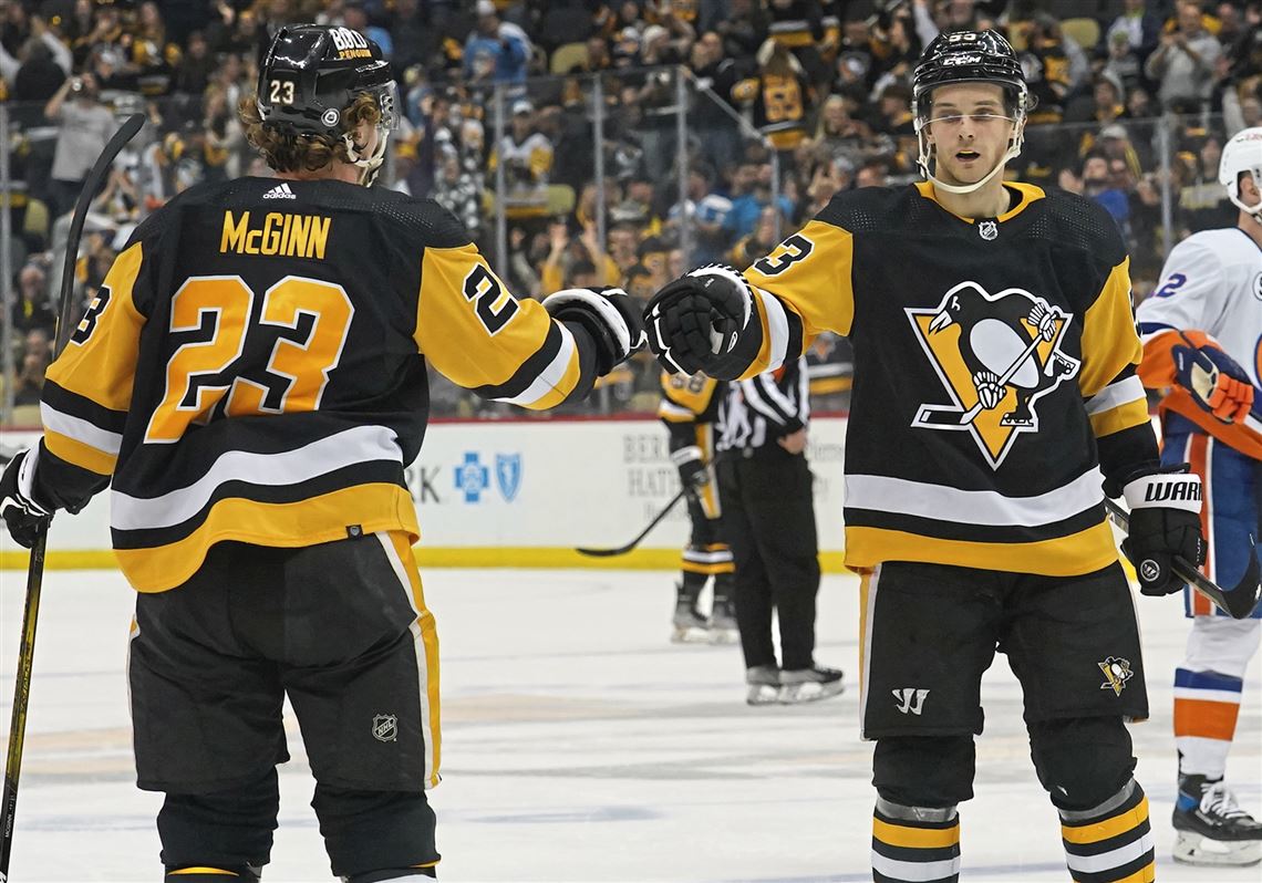 Penguins clinch 16th consecutive playoff berth with victory over