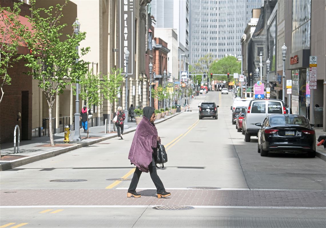 Pittsburgh presents plans for making Smithfield Street better for ...