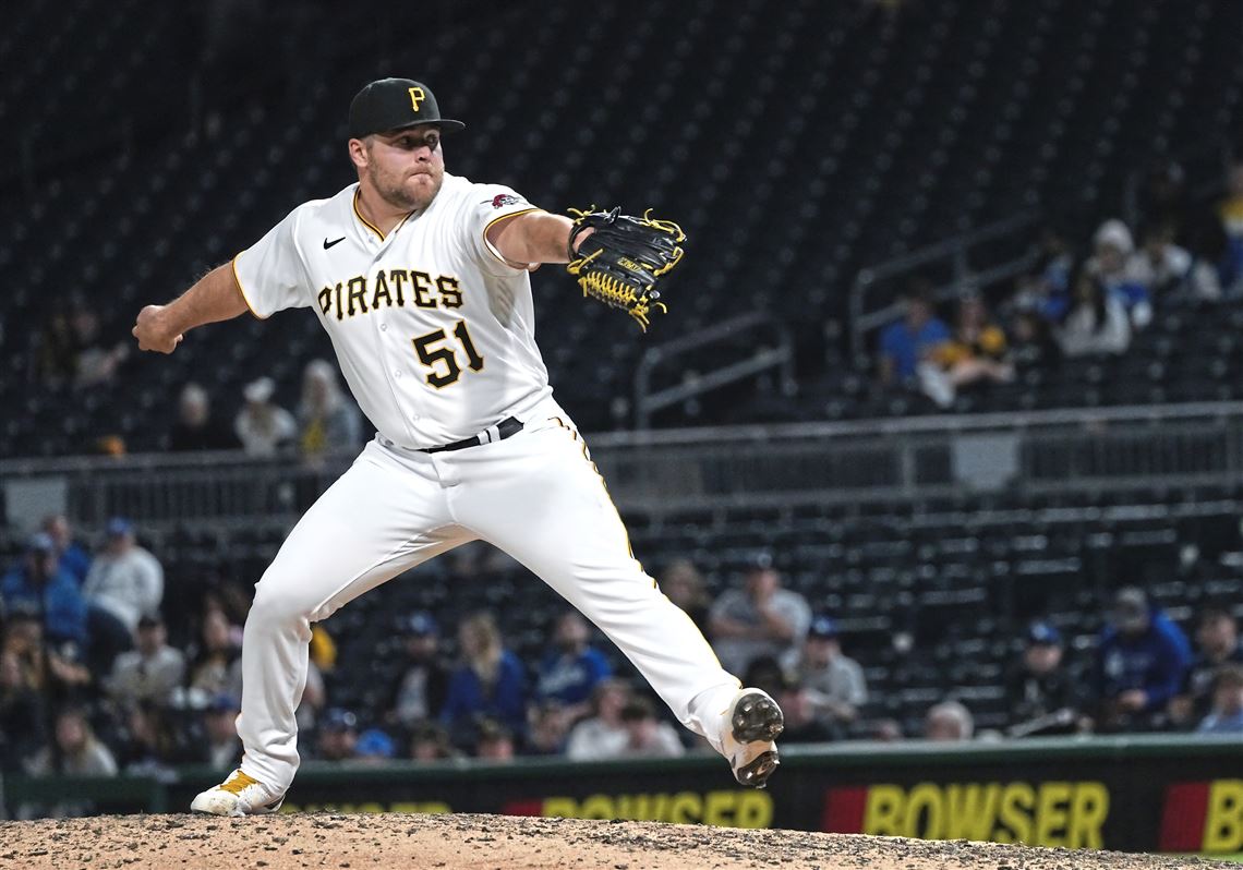 Bednar blows save opportunity in Pirates' setback