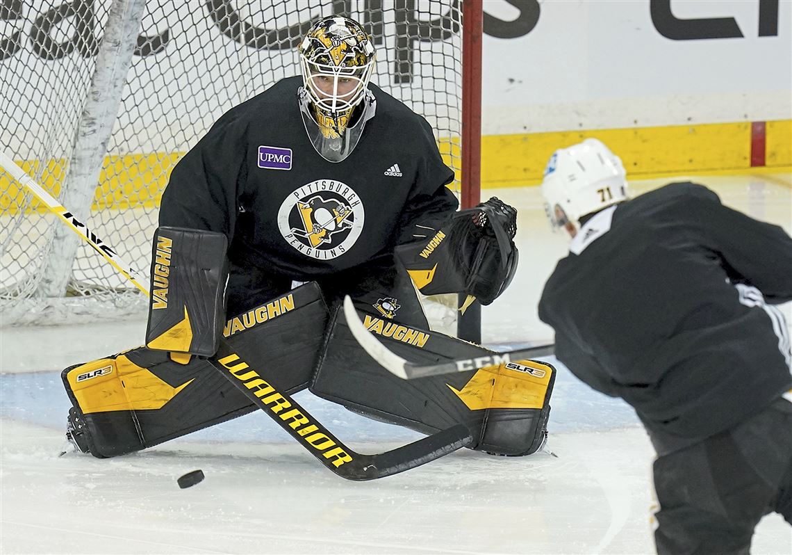 Penguins get major Tristan Jarry injury update after lengthy absence