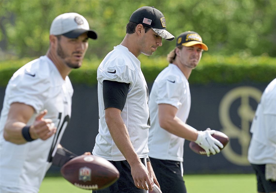 Latest On Steelers' QB Competition