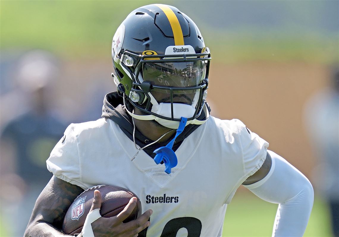 Steelers WR Diontae Johnson makes Pro Football Focus watch list