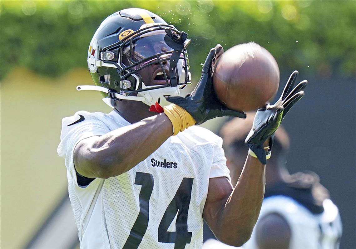 George Pickens: Steelers rookie WR frustrated at lack of