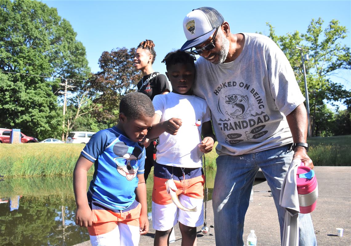 Let's go fishing! Program teaches kids to fish in Pittsburgh