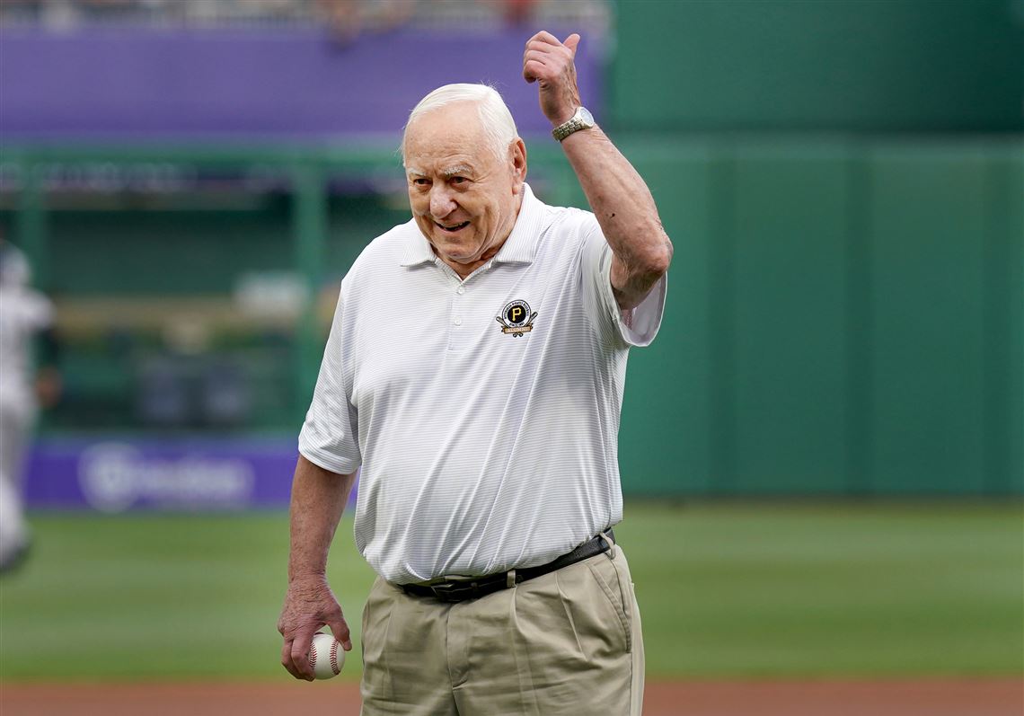 Bill Mazeroski joins Pirates Hall of Fame 