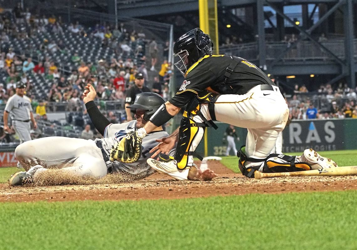 After trade of Daniel Vogelbach, Pirates offense slows in loss to Marlins