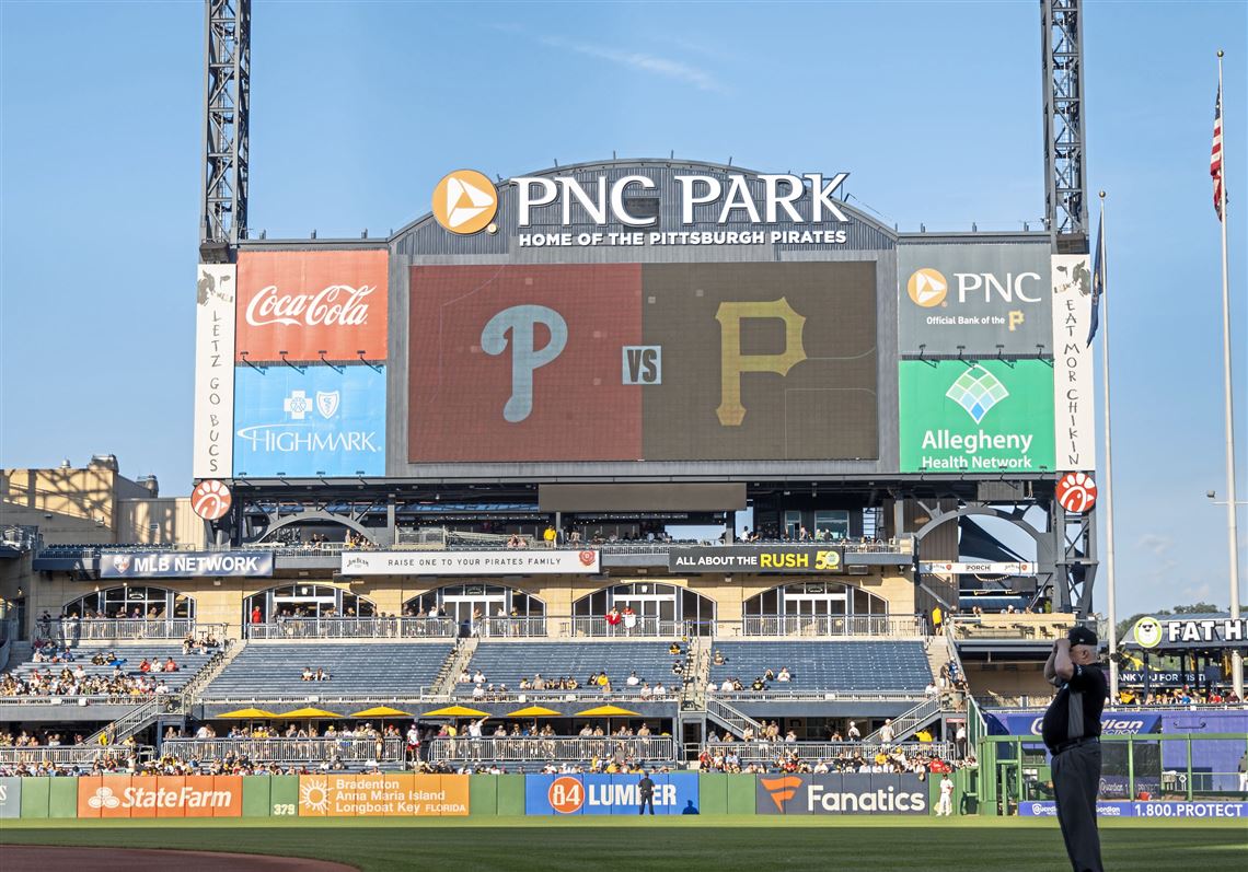 Pirates give first look at new PNC Park scoreboard that's nearly doubled in  size