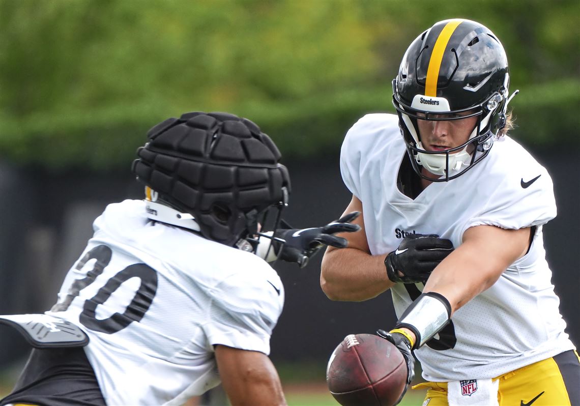 Steelers camp observations: Trubisky, Pickett shine through rainstorm with help from rookie receivers