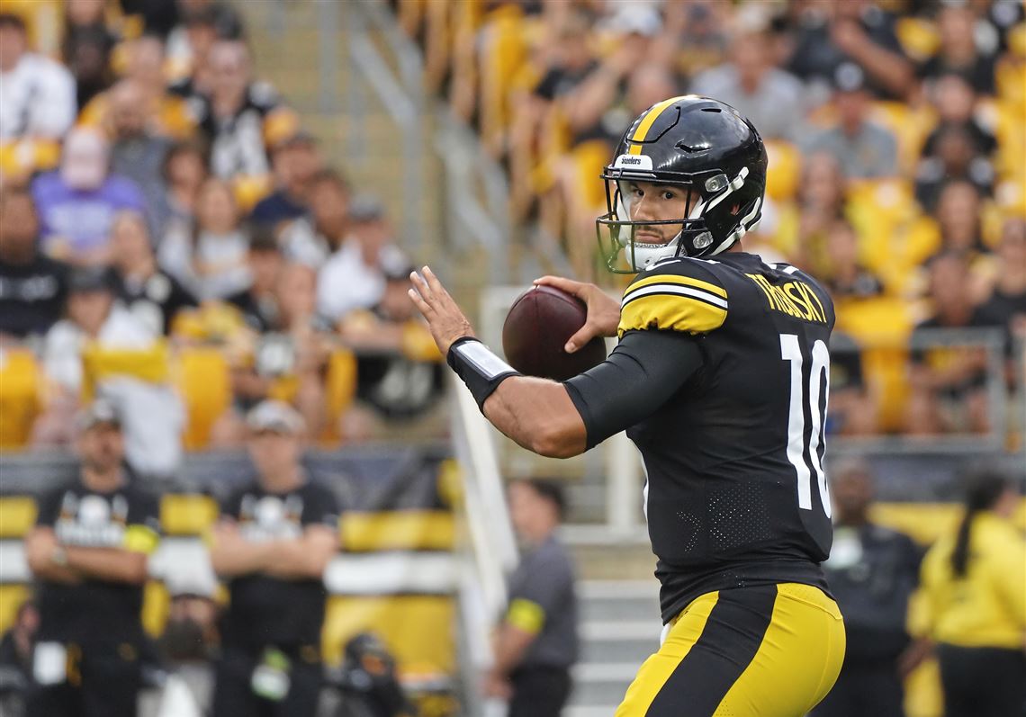 The Pittsburgh Steelers Quarterback Battle to Replace Big Ben Heats Up -  FanBuzz