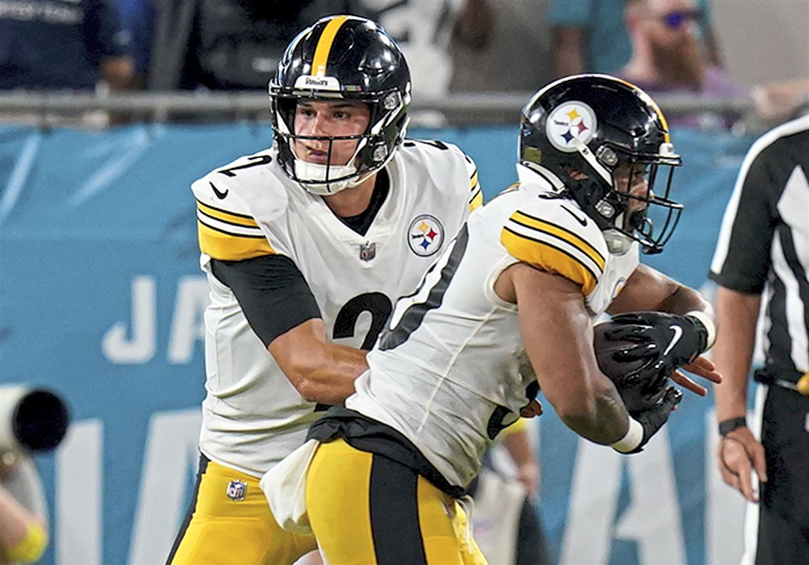 Antonio Brown, Steelers Reunion? Mason Rudolph Weighs In