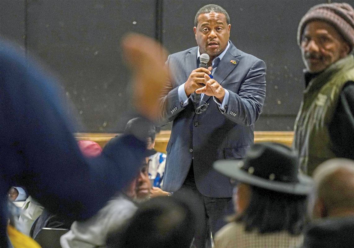 Mayor's office fields questions from Homewood residents, gives updates