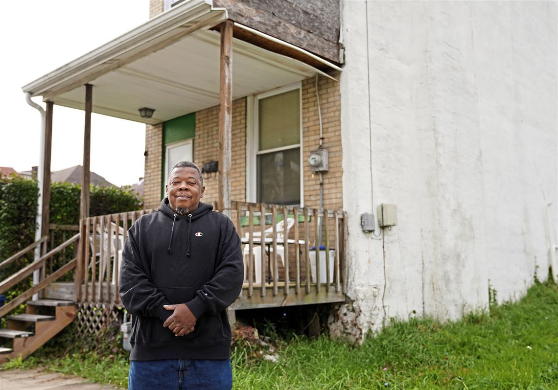 Pittsburgh's neighborhoods pay the price for abandoned and decrepit homes