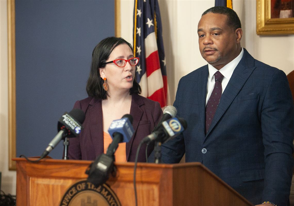 A major union has major influence in Pittsburgh Mayor Ed Gainey's office, report says