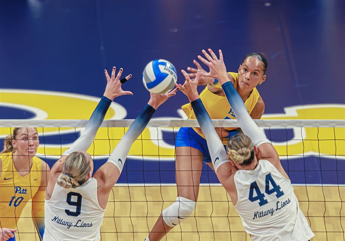 Pitt volleyball picks up 1st loss of the season in 5-set match 