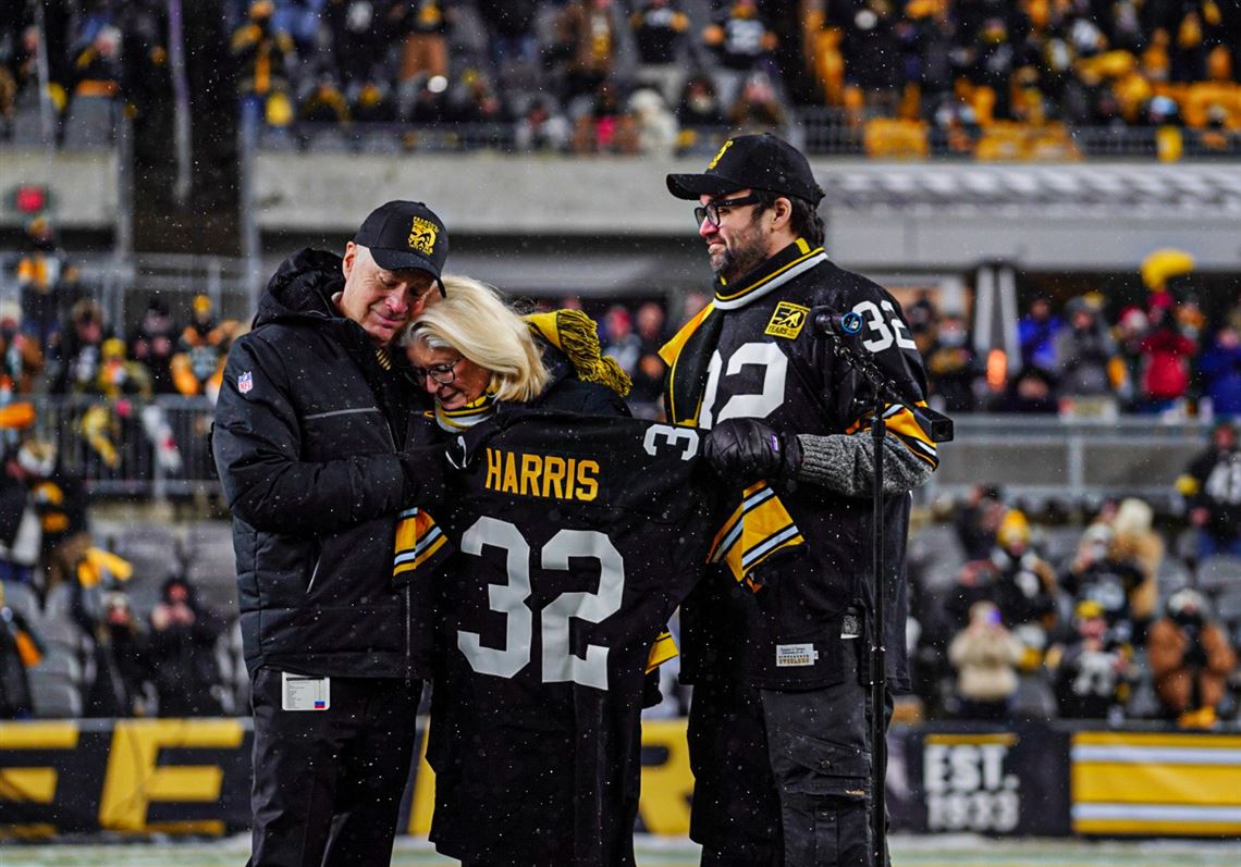 Steelers retire Franco Harris' No. 32 in somber ceremony at Acrisure  Stadium
