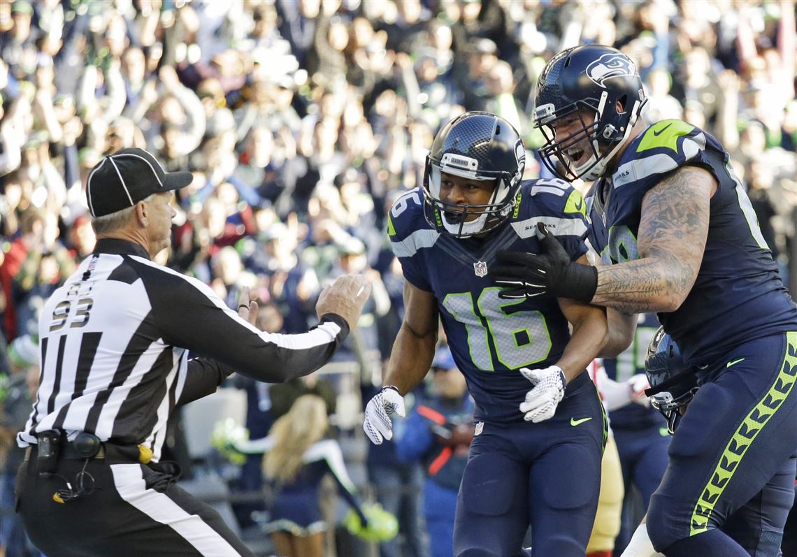 Big Plays by Lockett & Graham Lead to Thomas Rawls' Big TD