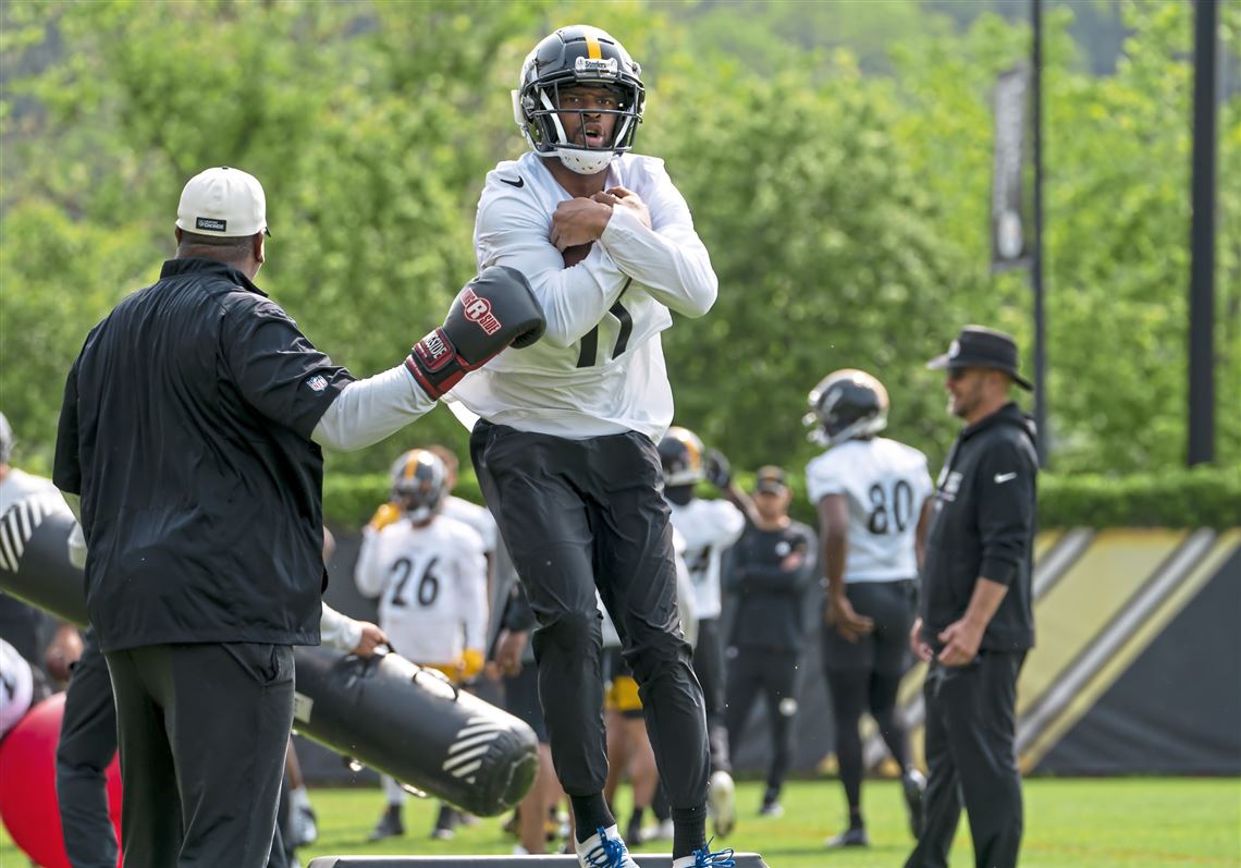 Steelers wideout has demanding 2023 goal set for himself