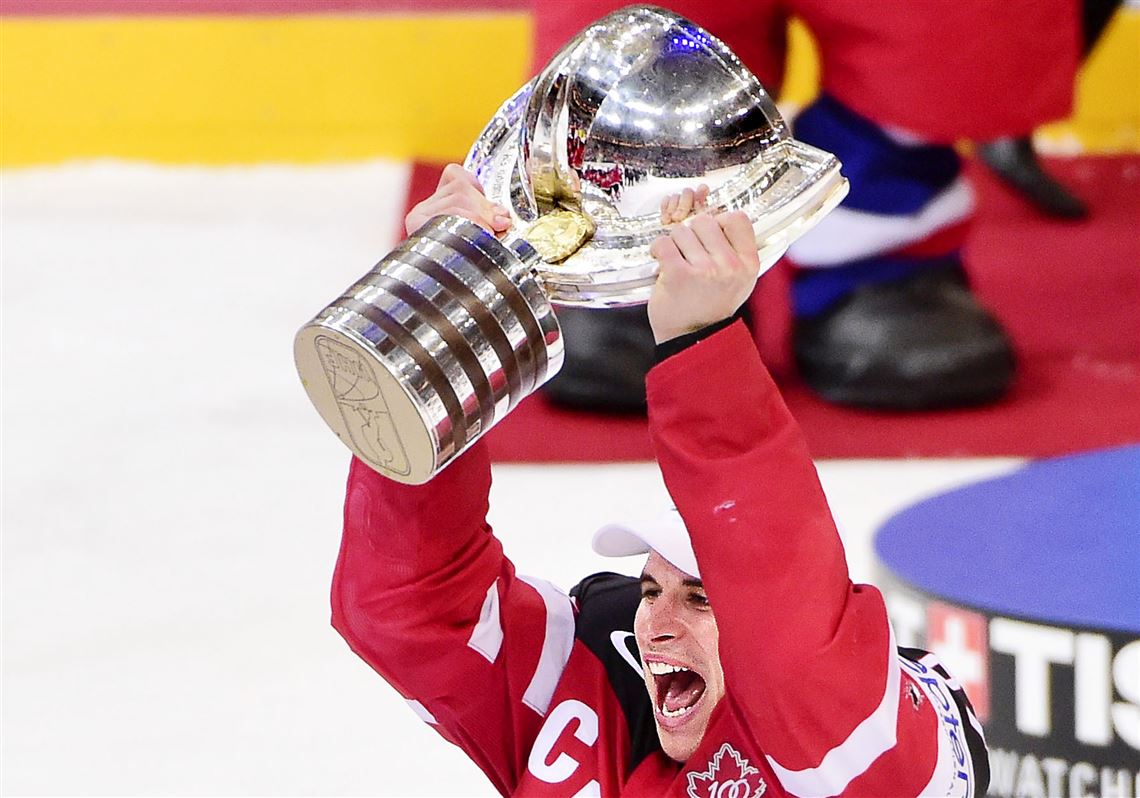 Sidney Crosby on top of the World (Cup)