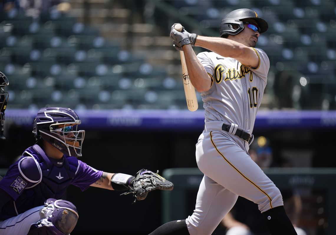 Pirates sweep Rockies at Coors Field