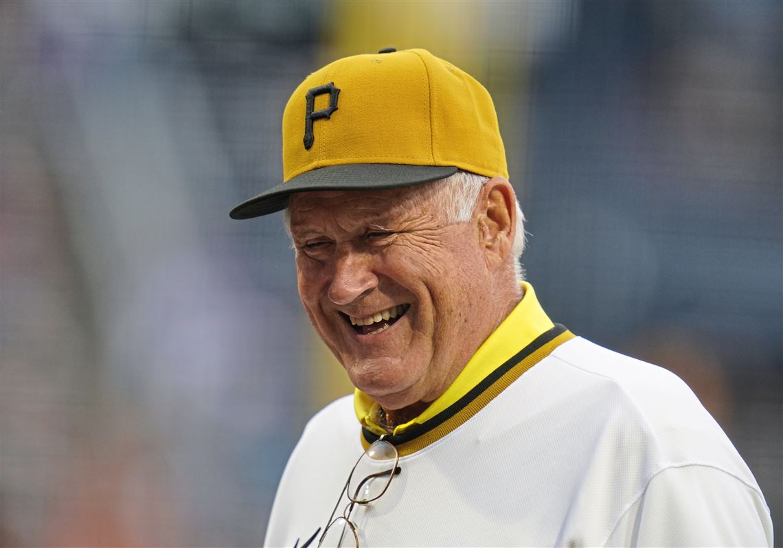 Pirates welcome Steve Blass into clubhouse for talk on hard work, Clemente  and the value of camaraderie