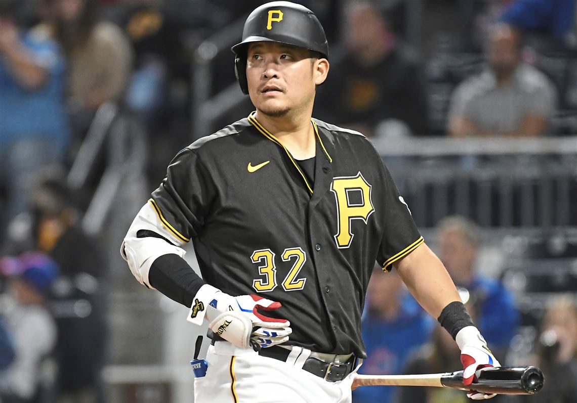 Pittsburgh Pirates' Yoshi Tsutsugo, grounds out during the second